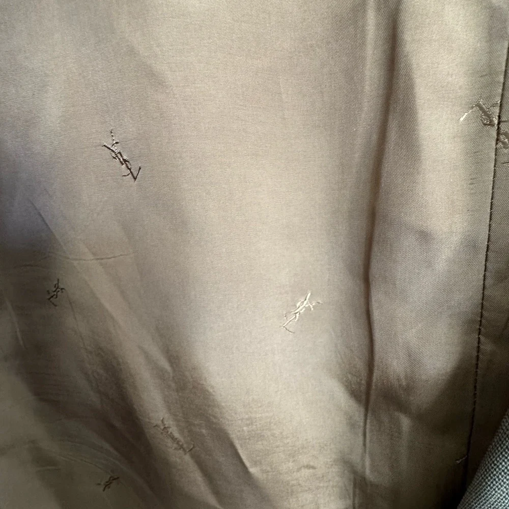 Yves Saint Laurent vintage men’s blazer double breasted, beige size Large